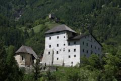 Castel-Caldes-con-rocca-di-Samoclevo_imagefullwide